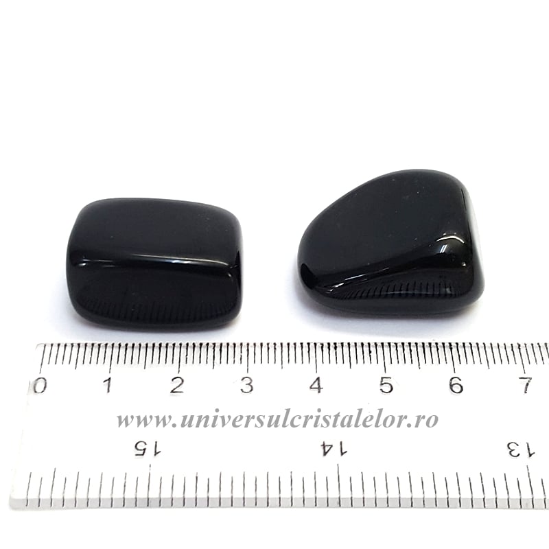 Obsidian negru piatra rulata
