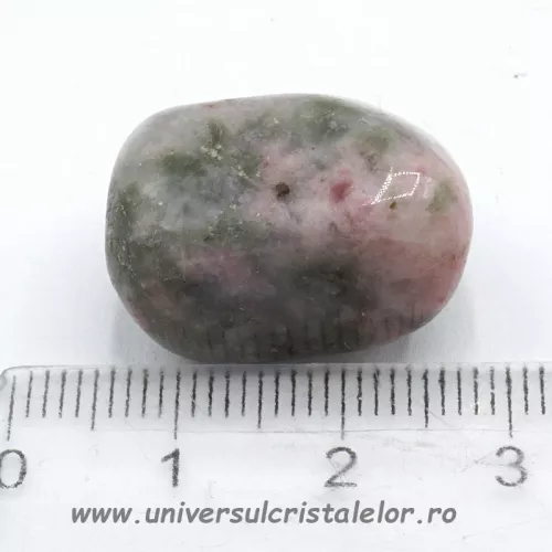 Clinozoisit piatra rulata Clinozoisit piatra rulata