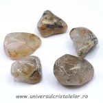 Cuart rutilat piatra rulata Cuart rutilat piatra rulata