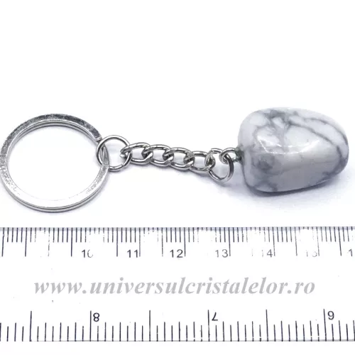 Breloc howlit alb Breloc howlit alb