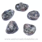 Llanit ( que sera ) piatra rulata Llanit ( que sera ) piatra rulata