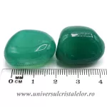 Agat verde piatra rulata