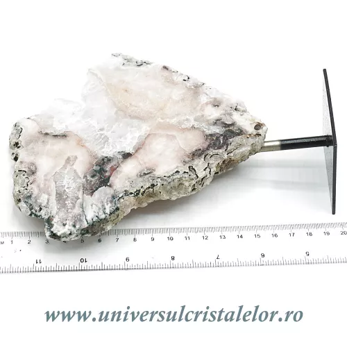 Ametist roz pe suport de metal mineral unicat m08 Ametist roz pe suport de metal mineral unicat m08