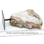 Ametist roz pe suport de metal mineral unicat m09