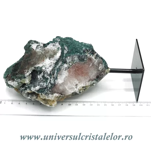 Ametist roz pe suport de metal mineral unicat m06