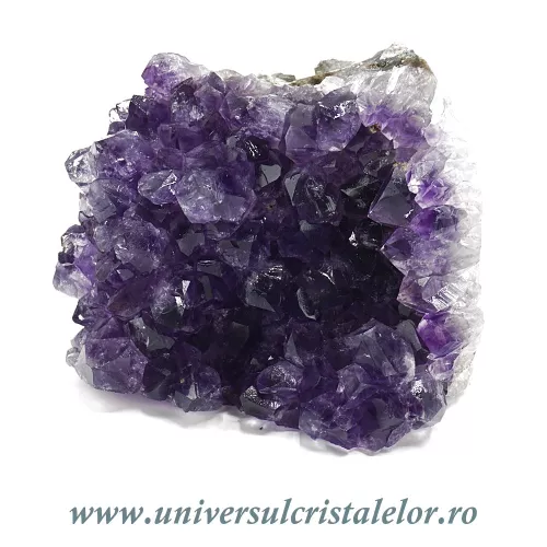 Ametist cu baza mineral unicat m44 Ametist cu baza mineral unicat m44