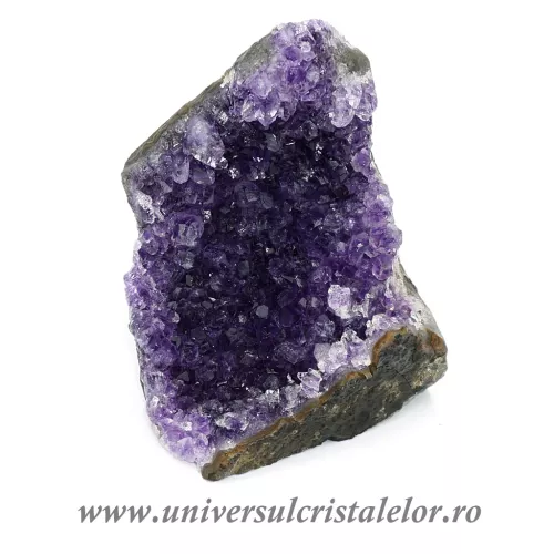 Ametist cu baza mineral unicat m26