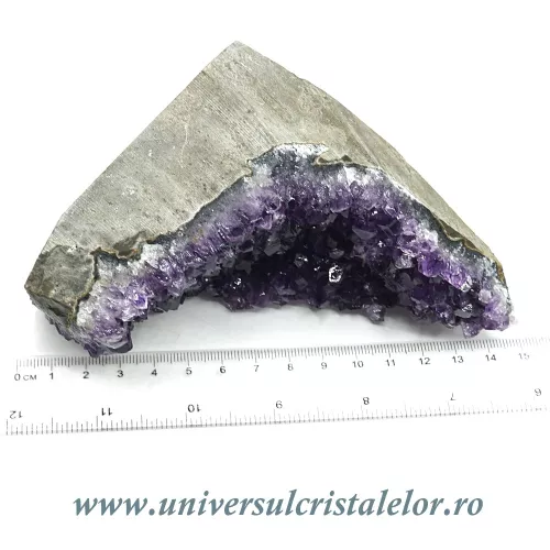 Ametist cu baza mineral unicat m24 Ametist cu baza mineral unicat m24