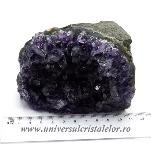 Ametist cu baza mineral unicat m24