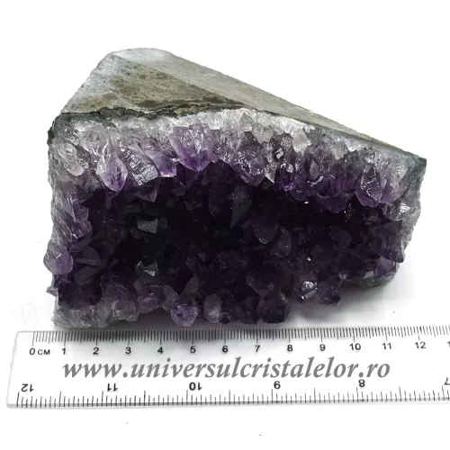 Ametist cu baza mineral unicat m02 Ametist cu baza mineral unicat m02