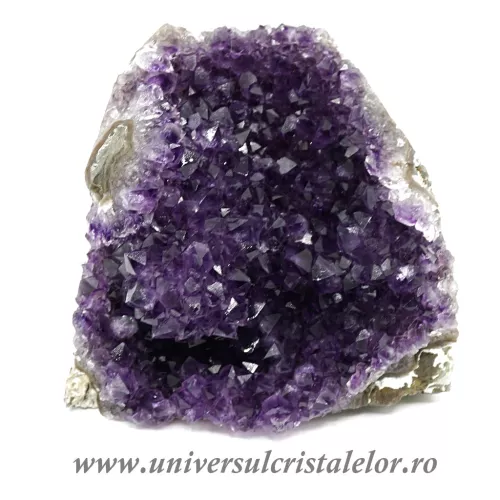 Ametist cu baza mineral unicat m10