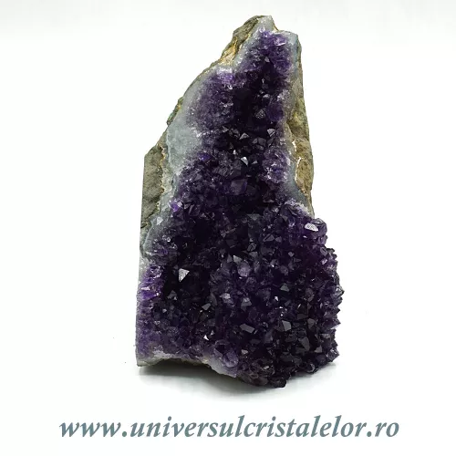 Ametist cu baza mineral unicat m06 Ametist cu baza mineral unicat m06