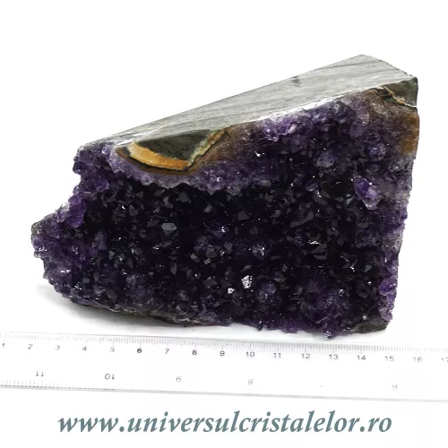 Ametist cu baza mineral unicat m51 Ametist cu baza mineral unicat m51