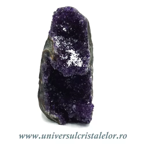 Ametist cu baza mineral unicat m42 Ametist cu baza mineral unicat m42