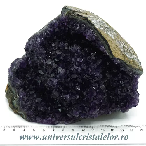 Ametist cu baza mineral unicat m22 Ametist cu baza mineral unicat m22
