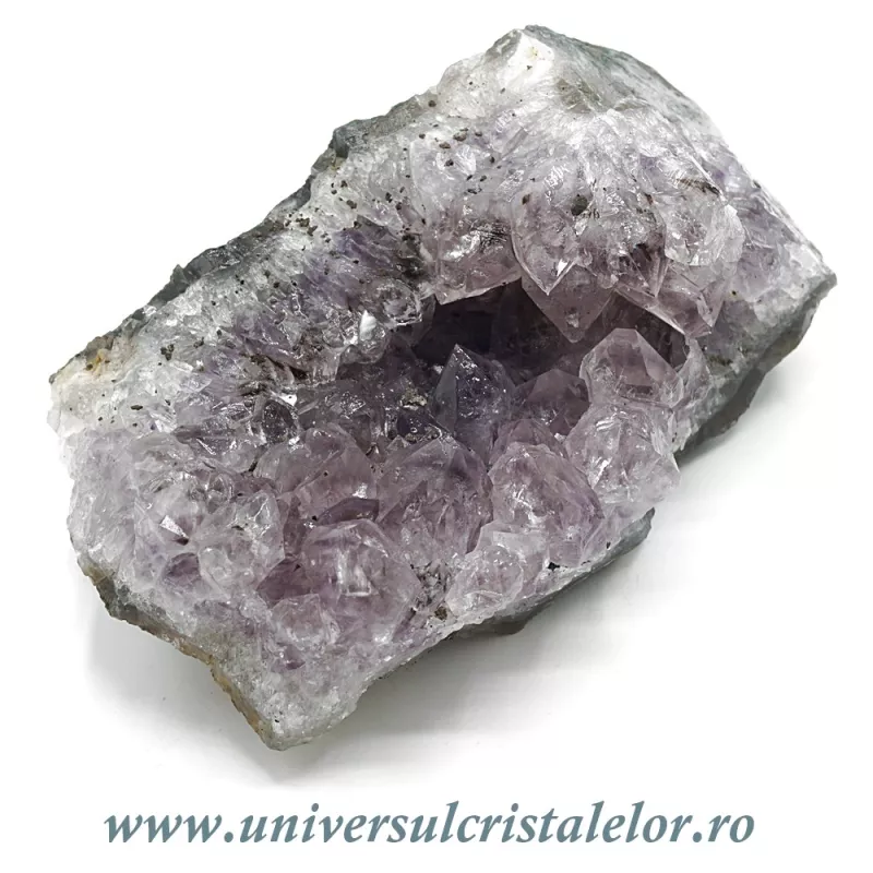 Ametist ( fragment din geoda ) Ametist ( fragment din geoda )