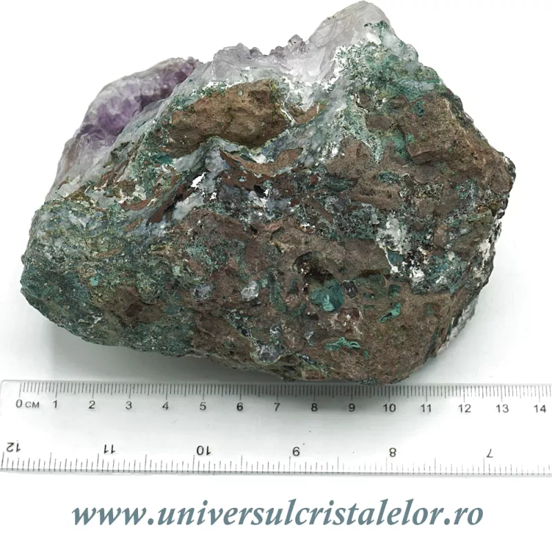 Ametist ( fragment din geoda ) Ametist ( fragment din geoda )