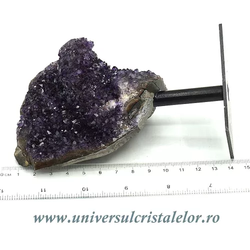 Ametist pe suport de metal mineral unicat m03