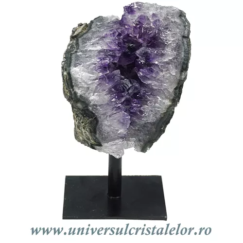 Ametist pe suport de metal mineral unicat m12 Ametist pe suport de metal mineral unicat m12
