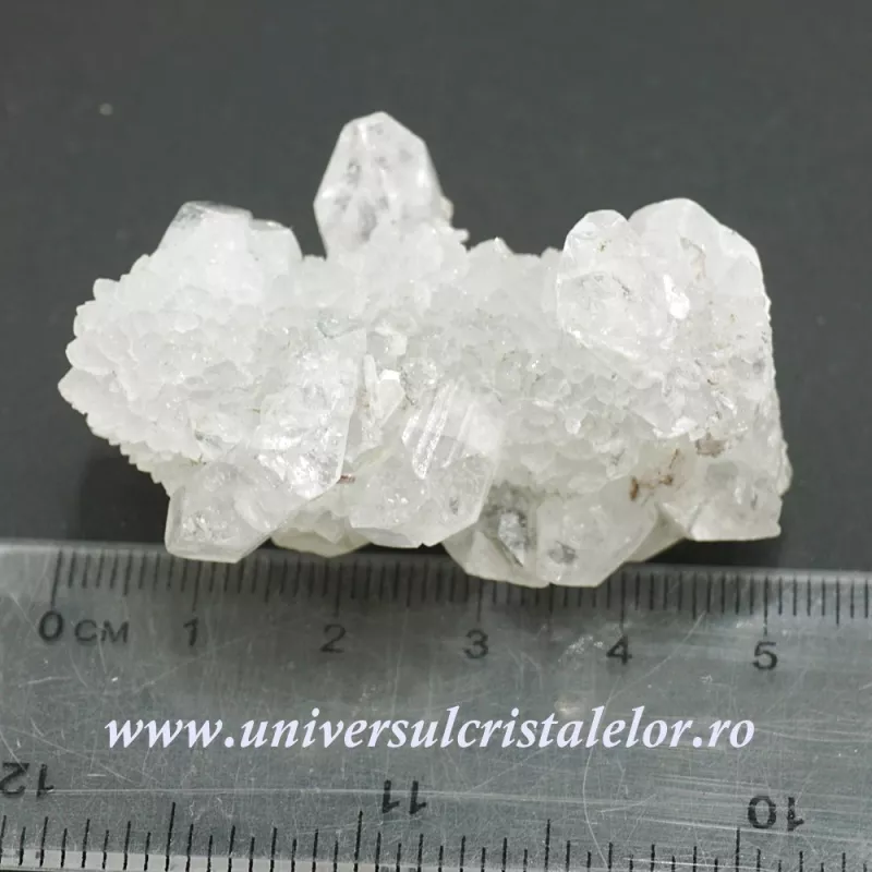 Apofilit cluster Apofilit cluster