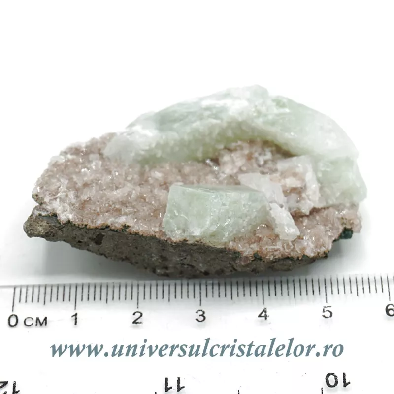 Apofilit verde unicat m03 Apofilit verde unicat m03