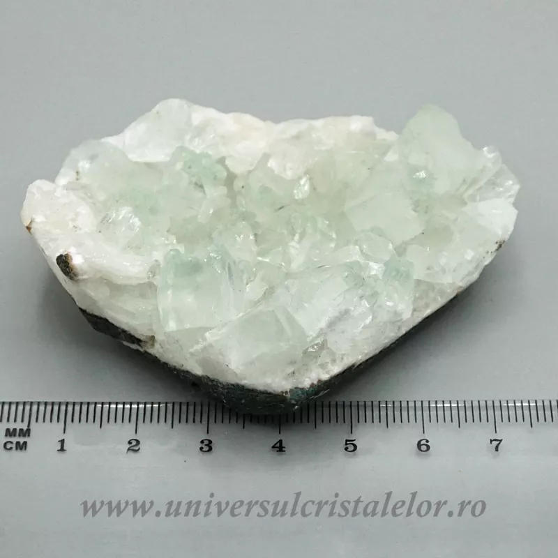 Apofilit verde unicat m01