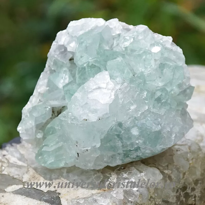 Apofilit verde unicat m03