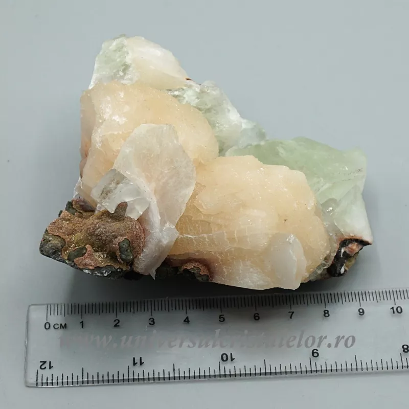 Apofilit verde unicat m01