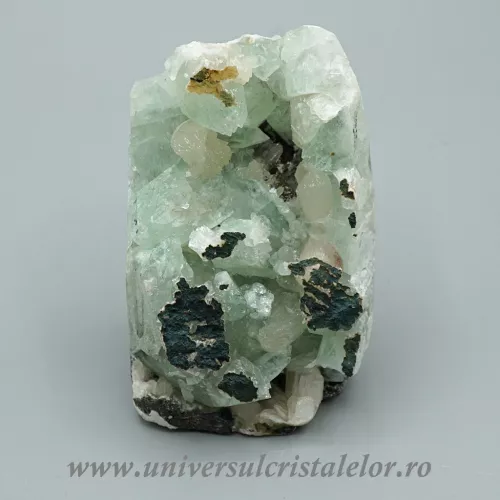 Apofilit verde unicat m08