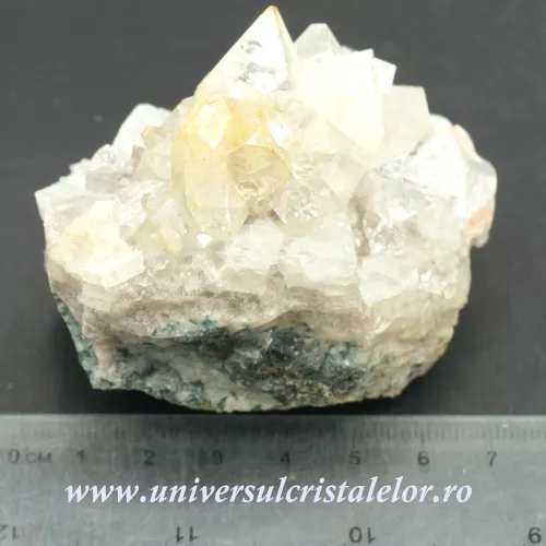 Apofilit cluster mineral unicat m16 Apofilit cluster mineral unicat m16