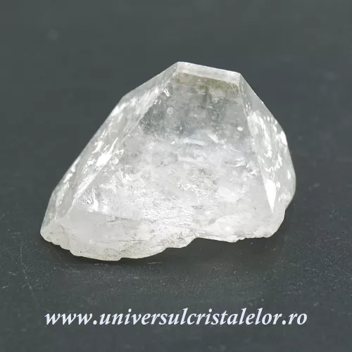 Piramida apofilit unicat m07 Piramida apofilit unicat m07