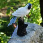 Figurina aragonit papagal m1