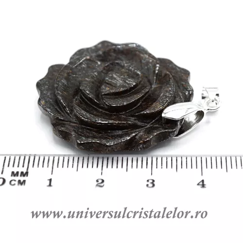 Pandantiv bronzit floare