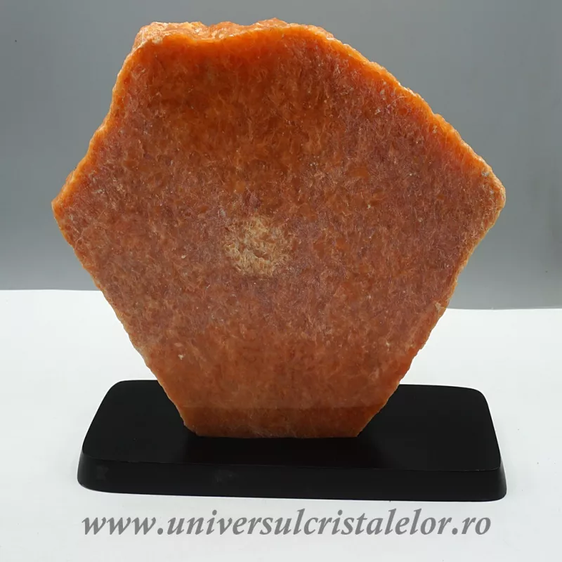 Calcit orange pe lemn Calcit orange pe lemn