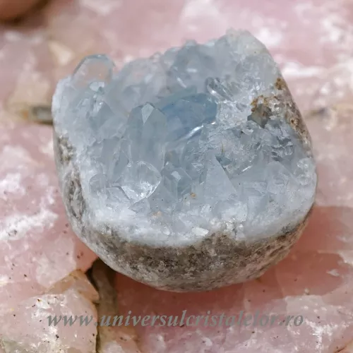 Celestina mineral unicat m3