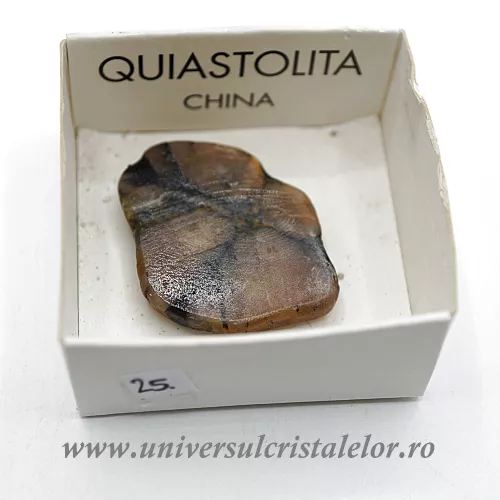 Chiastolit felie m01