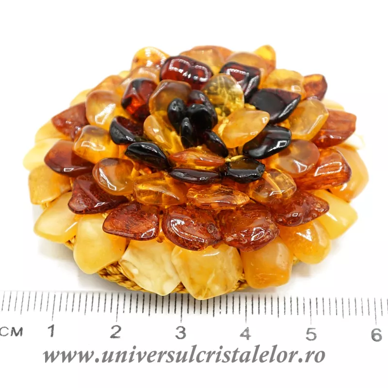 Brosa chihlimbar floare