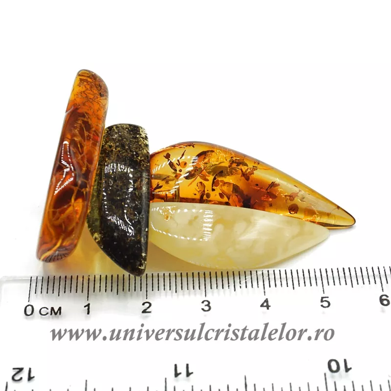 Figurina chihlimbar corabie Figurina chihlimbar corabie