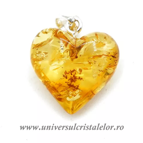 Pandantiv chihlimbar inima