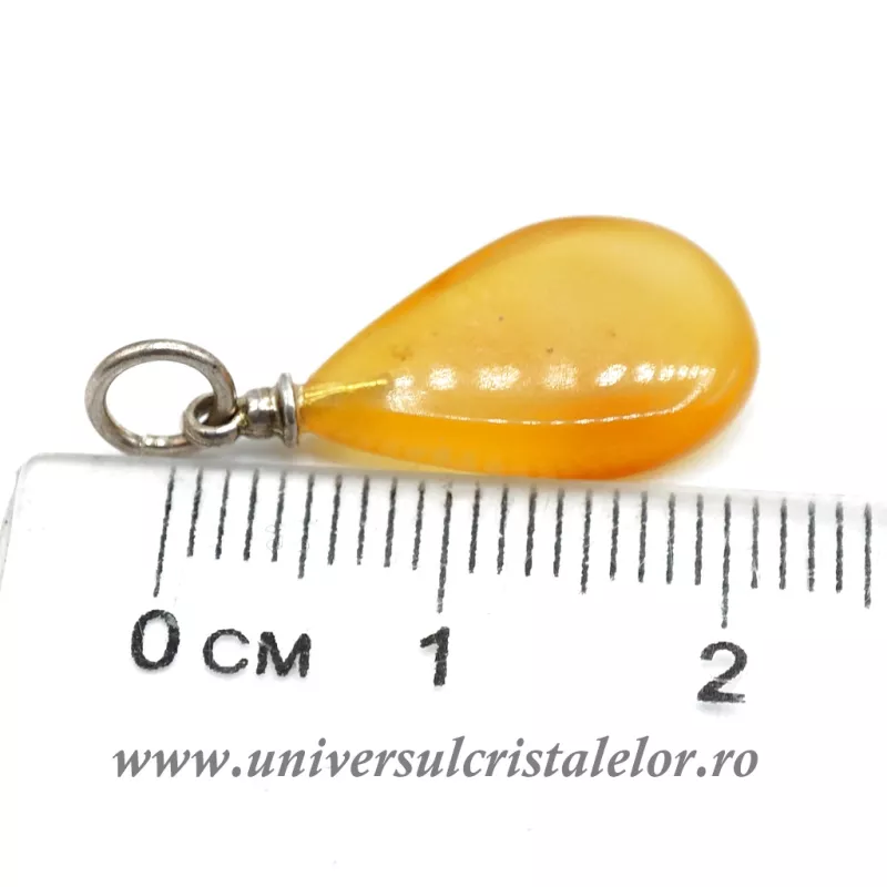 Pandantiv chihlimbar