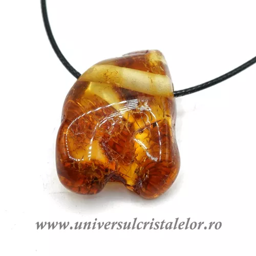 Pandantiv chihlimbar