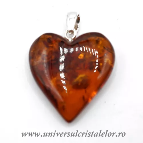 Pandantiv chihlimbar inima