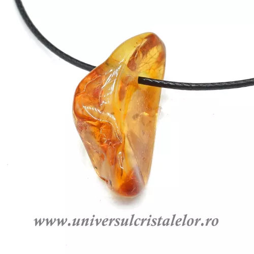 Pandantiv chihlimbar Pandantiv chihlimbar