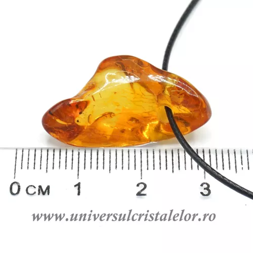 Pandantiv chihlimbar Pandantiv chihlimbar