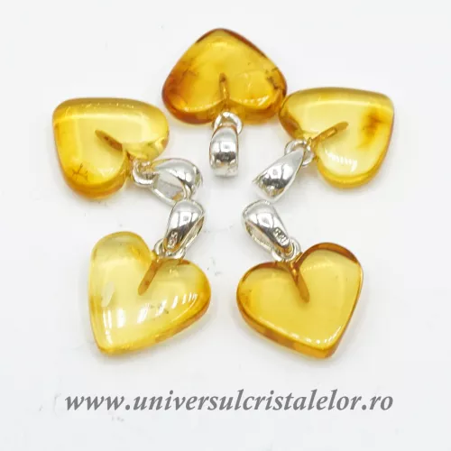 Pandantiv chihlimbar inima