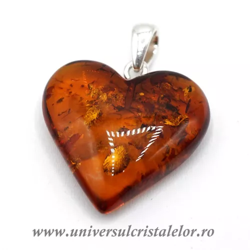 Pandantiv chihlimbar inima