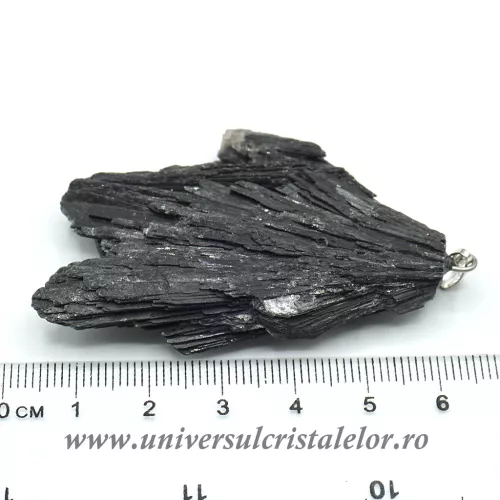 Pandantiv cianit negru unicat m2 Pandantiv cianit negru unicat m2