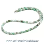 Colier crisopraz cub fatetat - 4,3 mm Colier crisopraz cub fatetat - 4,3 mm