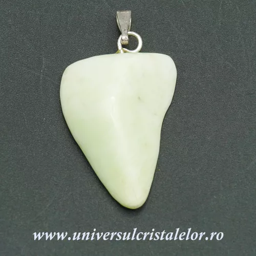 Pandantiv crisopraz lamaie Pandantiv crisopraz lamaie