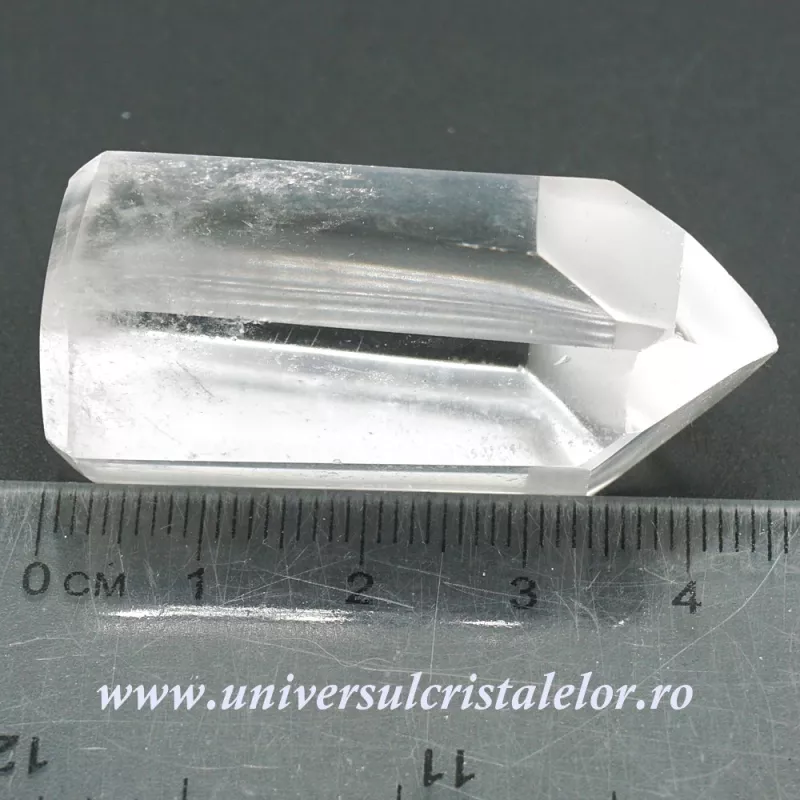 Cristal de stanca varf cu baza Cristal de stanca varf cu baza